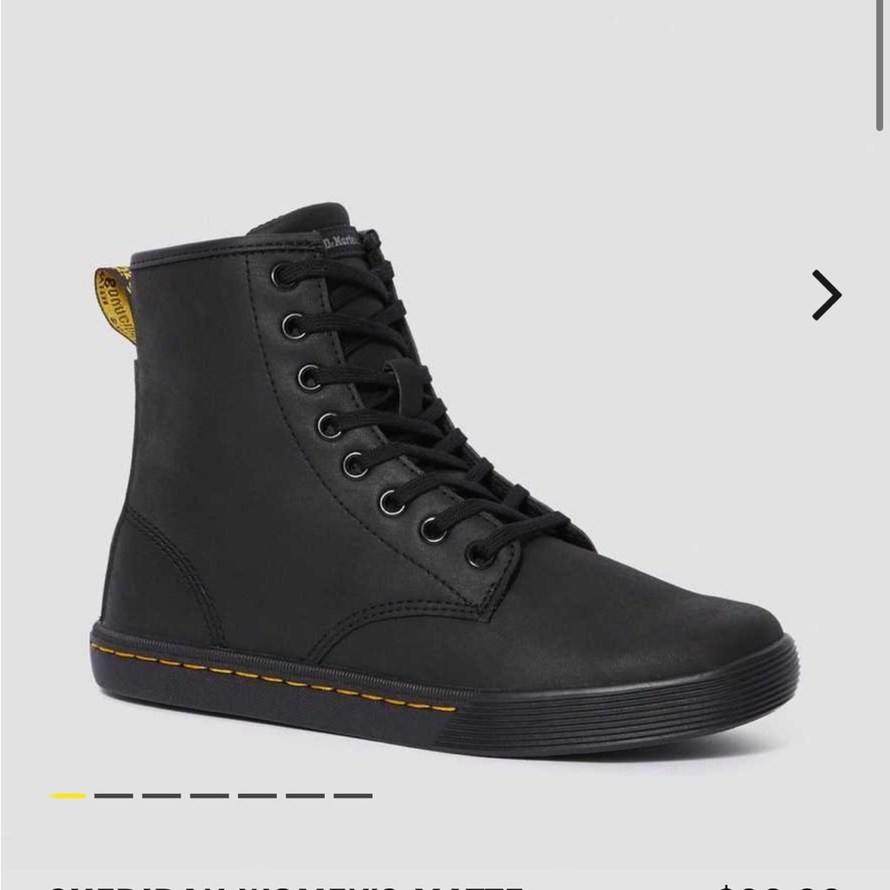 Dr Martens Sheridan Boot NWOT
